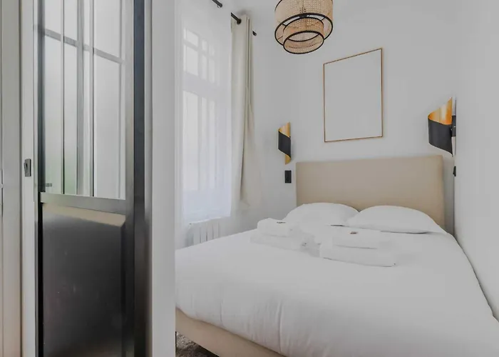 Elegant - 1bd-2p - Pantheon Lägenhet